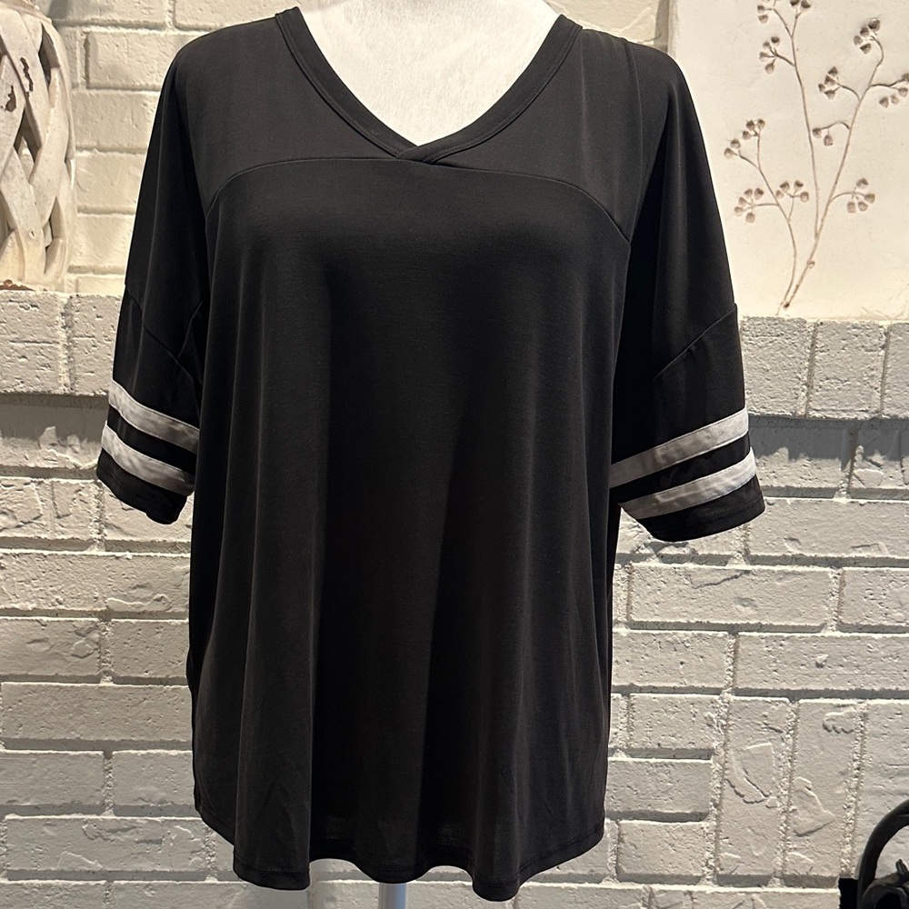 Flirtitude Charcoal Gray V-Neck Short Sleeve Top with Striped Sleeve